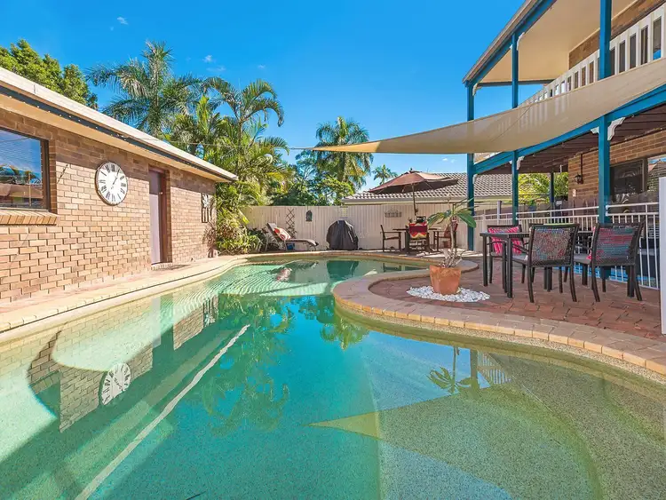 18 Outlook Drive, Tewantin QLD 4565
