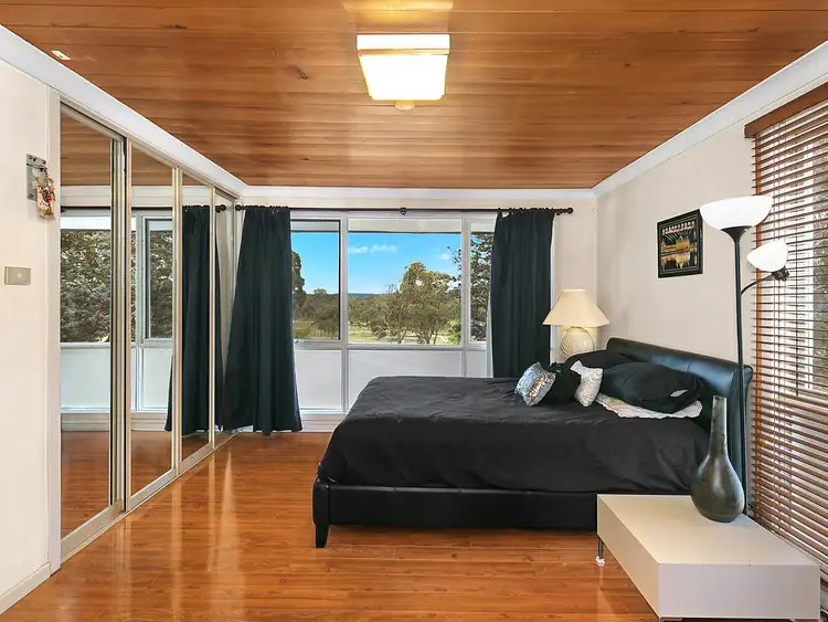 Sixth view of Homely house listing, 2 Darmody Place, Sutton NSW 2620