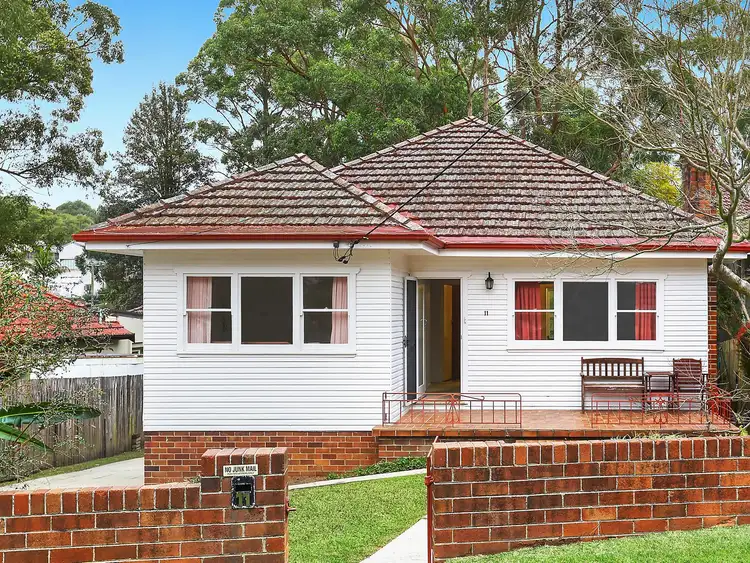 11 Adamson Avenue, Thornleigh NSW 2120