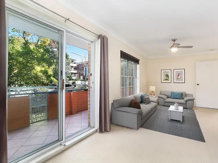 1/9 Edgeworth David Avenue, Hornsby NSW 2077