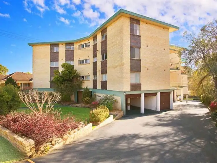 4/138 Albany Street, Point Frederick NSW 2250