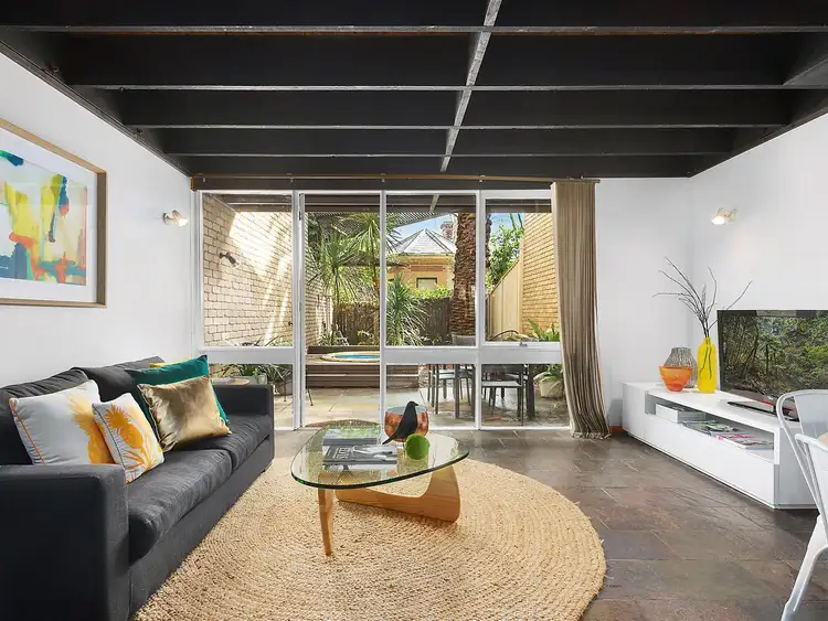 Third view of Homely townhouse listing, 5/33 Nepean Highway, Elsternwick VIC 3185