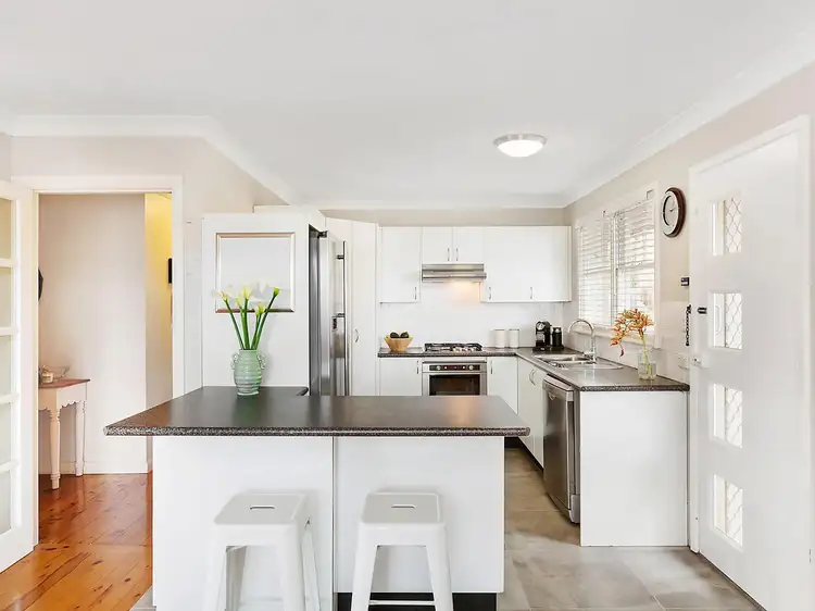 Second view of Homely house listing, 4 Kimpton Place, Wyoming NSW 2250