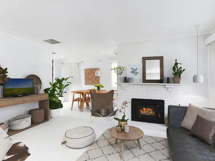 Third view of Homely house listing, 5 Dickson Street, Mount Waverley VIC 3149