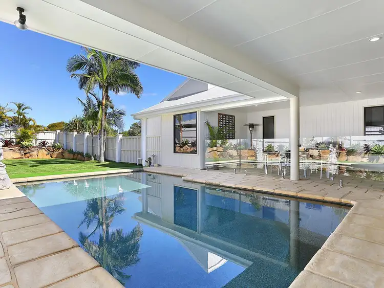 48 Southern Cross Parade, Sunrise Beach QLD 4567