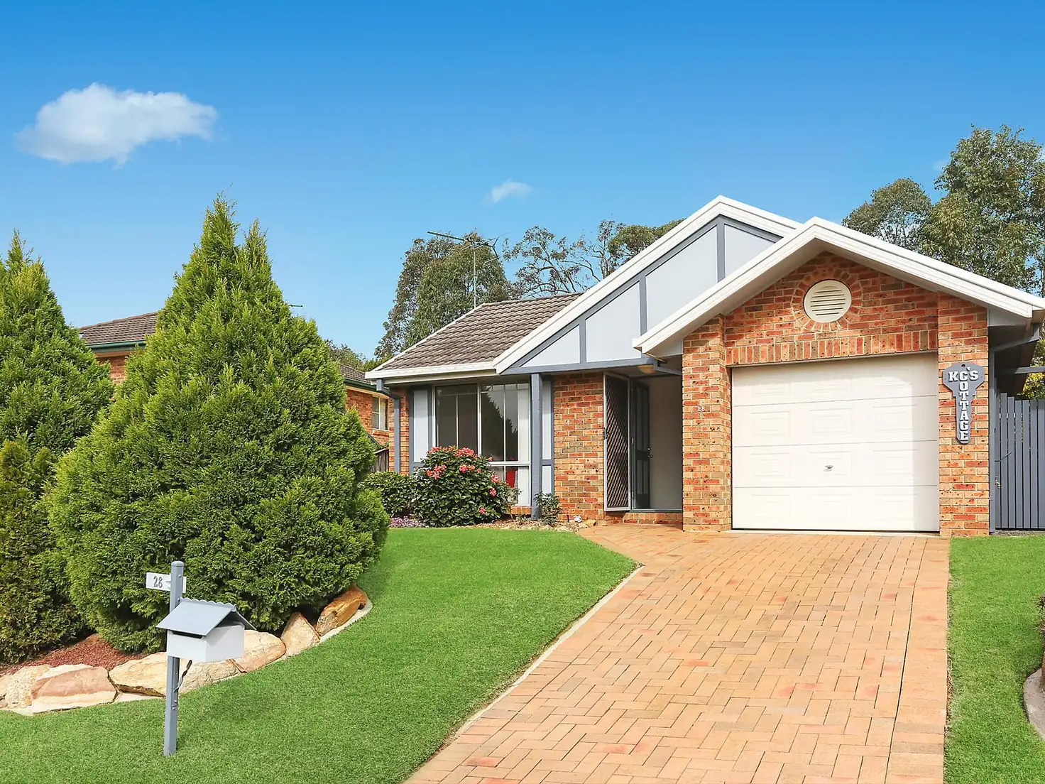 Main view of Homely house listing, 28 Silverleaf Row, Menai NSW 2234