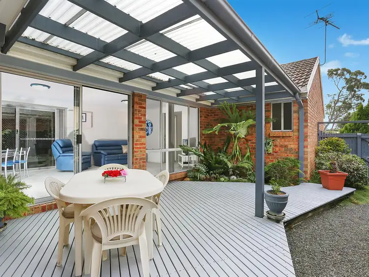 Third view of Homely house listing, 28 Silverleaf Row, Menai NSW 2234