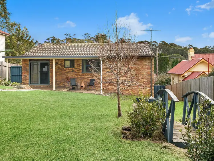Fourth view of Homely house listing, 7 Eunoe Street, Katoomba NSW 2780