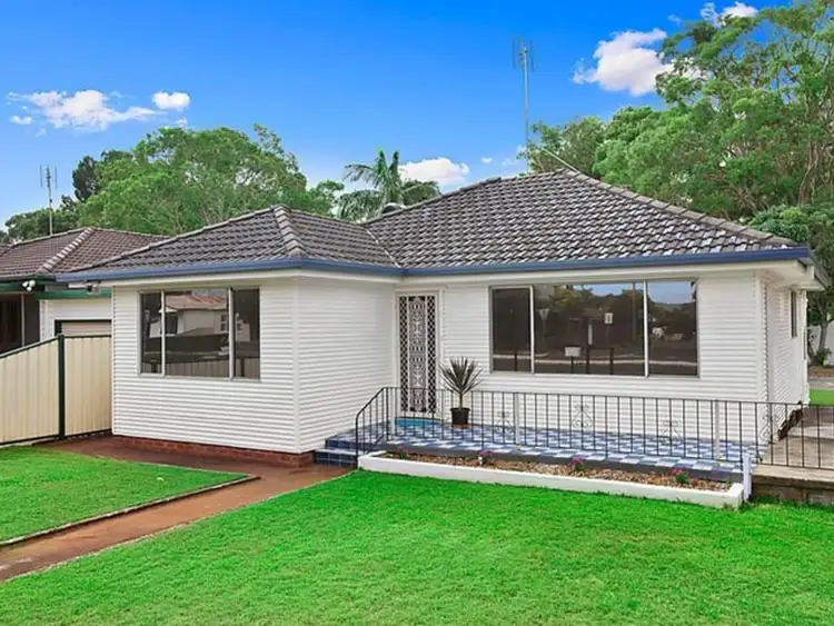 218 Ocean Beach Road, Woy Woy NSW 2256