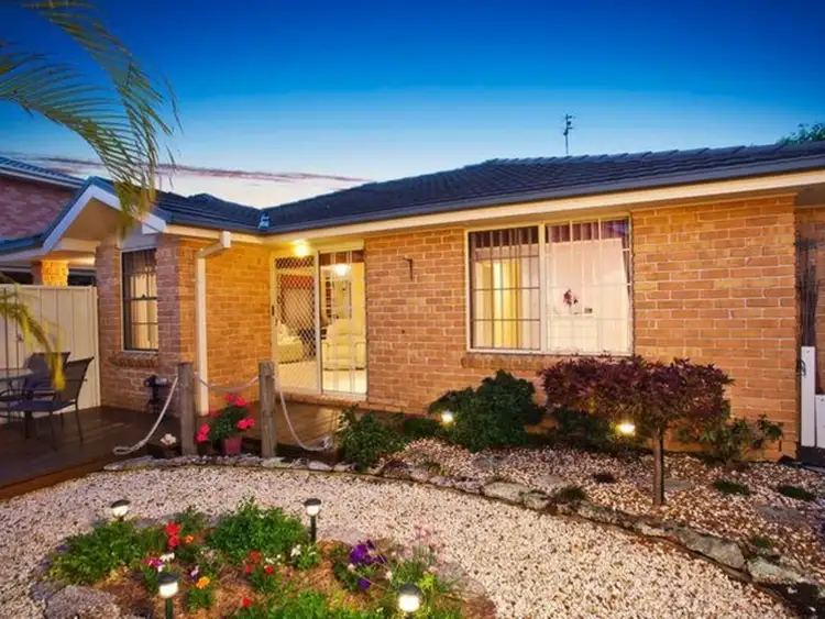 2/27 Waratah Avenue, Woy Woy NSW 2256