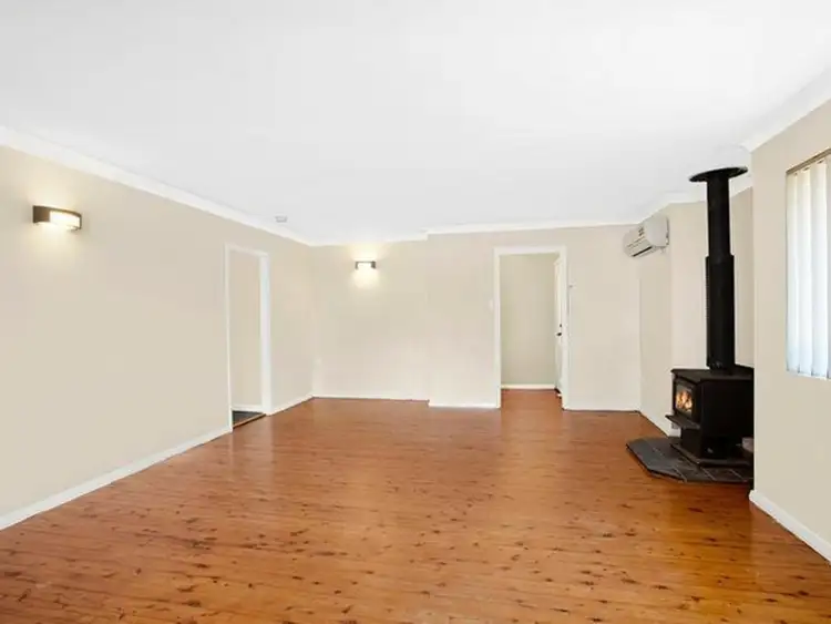 63 Watkin Avenue, Woy Woy NSW 2256
