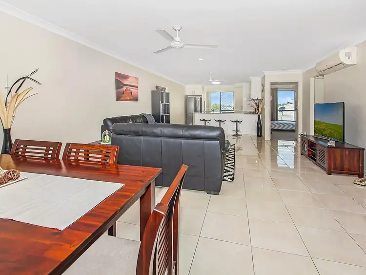 Sixth view of Homely house listing, 8 Kinglake Avenue, Springfield Lakes QLD 4300