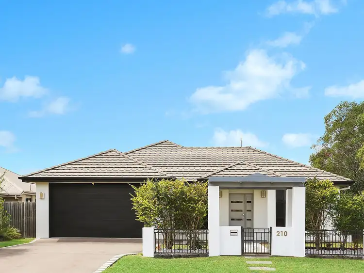 210 Lakeside Avenue, Springfield Lakes QLD 4300
