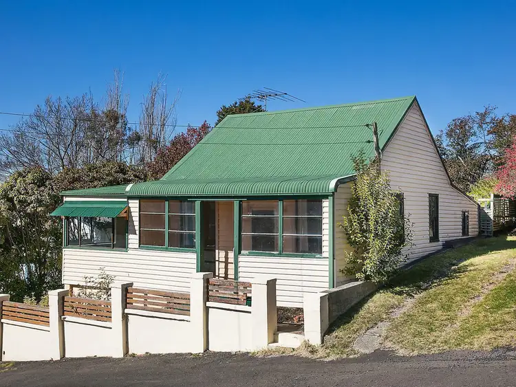 3 Leichhardt Street, Katoomba NSW 2780