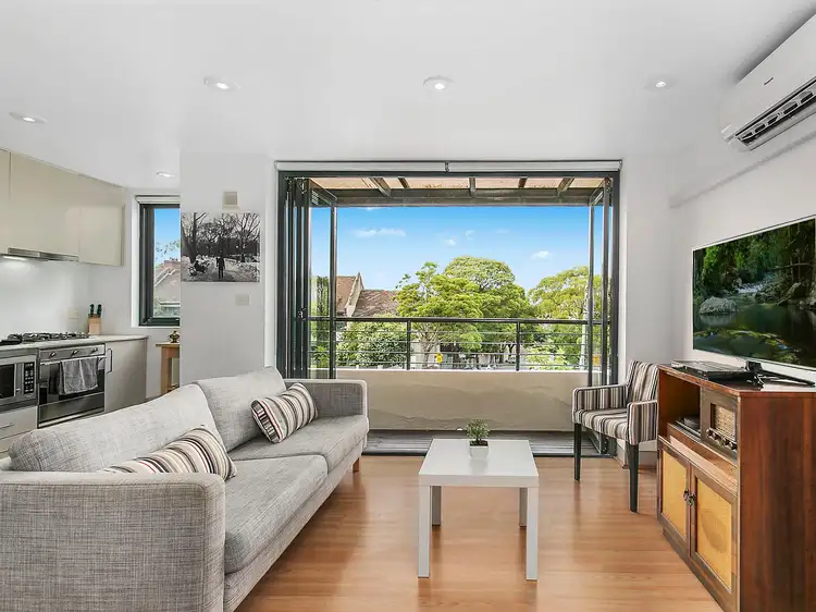 Main view of Homely apartment listing, 3/352 Moore Park Road, Paddington NSW 2021