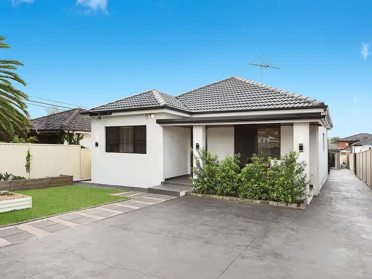 14 Lloyd Avenue, Yagoona NSW 2199