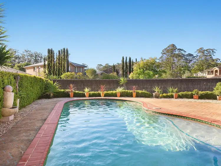 16 The Valley Way, Lisarow NSW 2250