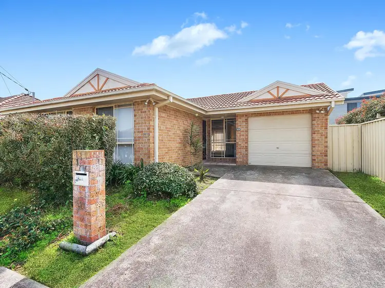 100 Victoria Street, Adamstown NSW 2289