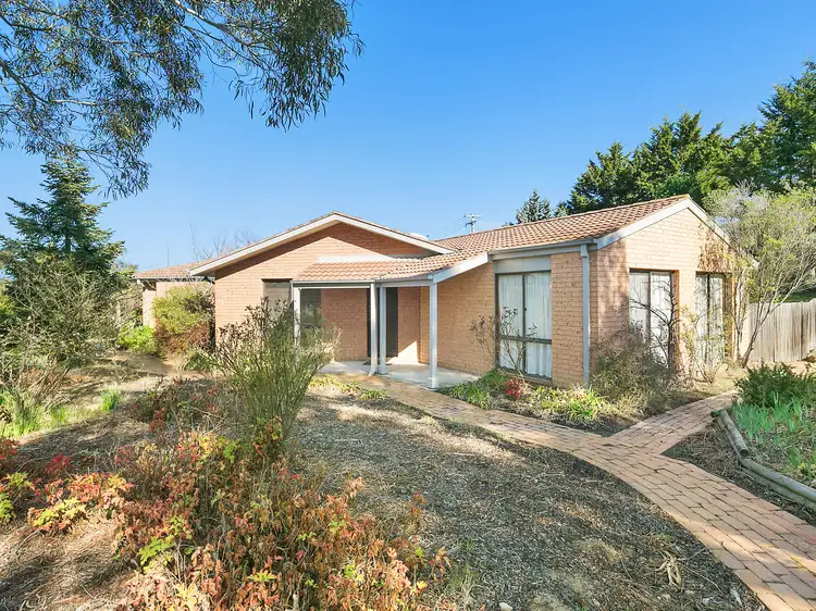 19 McTaggart Crescent, Kambah ACT 2902