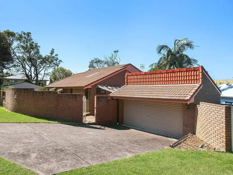 2 Ocean Drive, Macmasters Beach NSW 2251