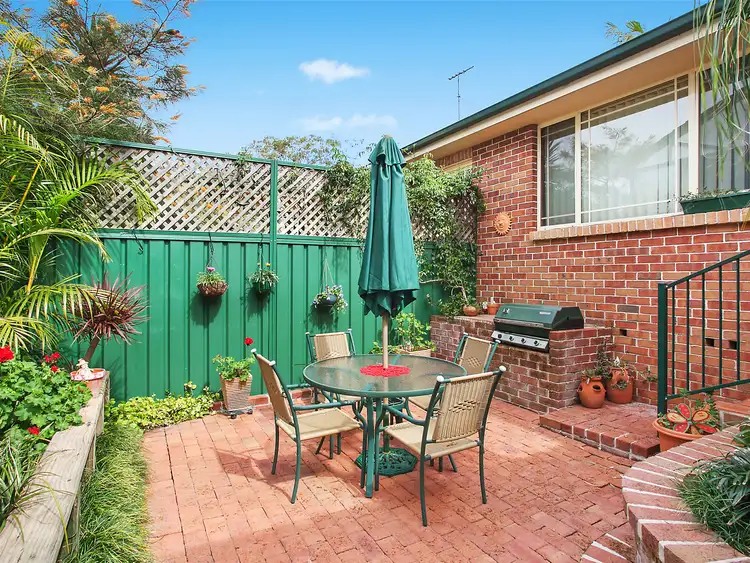 Third view of Homely villa listing, 3/221 Kingsway, Caringbah NSW 2229