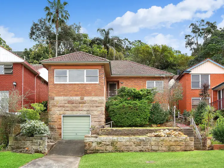 10 Kyle Parade, Kyle Bay NSW 2221