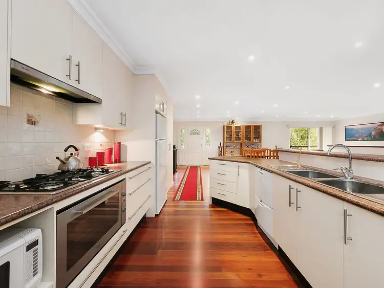 3 Fairlop Road, Medlow Bath NSW 2780
