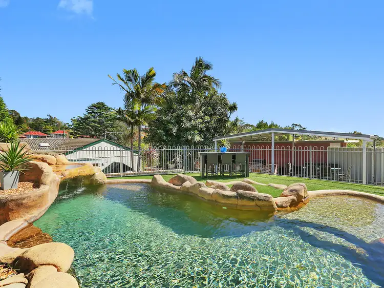 41 Oak Road, Kirrawee NSW 2232