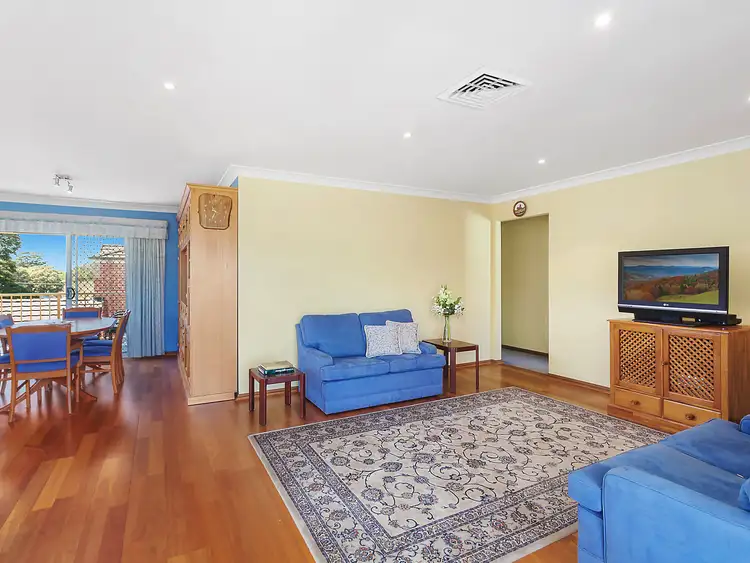 Third view of Homely villa listing, 5/185 Albany Street, Point Frederick NSW 2250