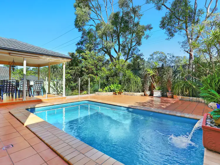 15 Parkwood Drive, Menai NSW 2234