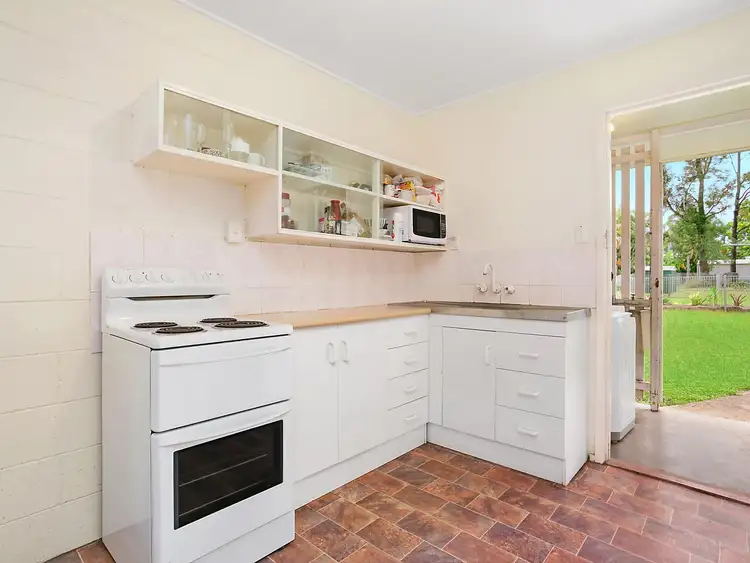 Third view of Homely block of units listing, 108 Grosskopf Street, Frenchville QLD 4701