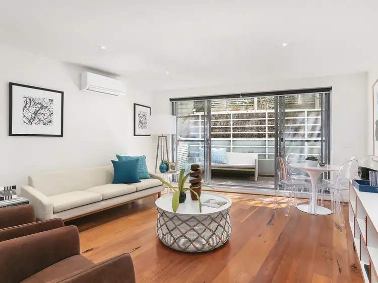 4/285 Barkly Street, St Kilda VIC 3182