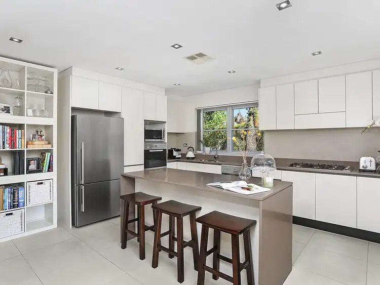 10/2 Susan Parade, Castle Hill NSW 2154