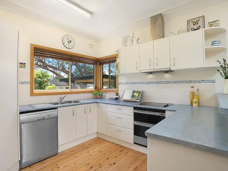Fifth view of Homely house listing, 2 Lingellen Street, Berowra Heights NSW 2082