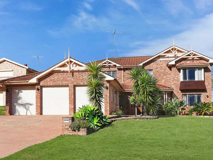 1 Montague Close, Green Valley NSW 2168