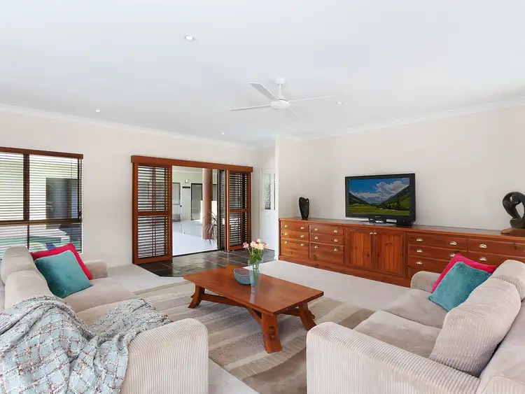 Fifth view of Homely house listing, 8 Kimmuli Drive, Elanora QLD 4221