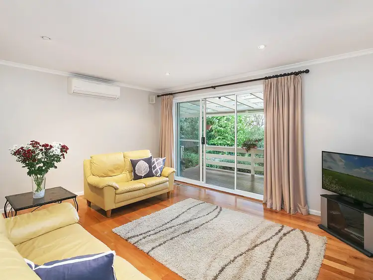 Fifth view of Homely house listing, 10 Bagshaw Place, Bonython ACT 2905