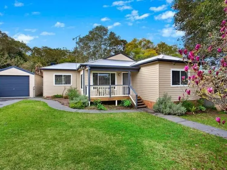 35 Delaware Road, Niagara Park NSW 2250