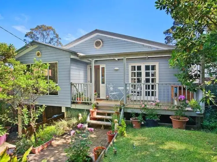 76 Karwin Avenue, Springfield NSW 2250