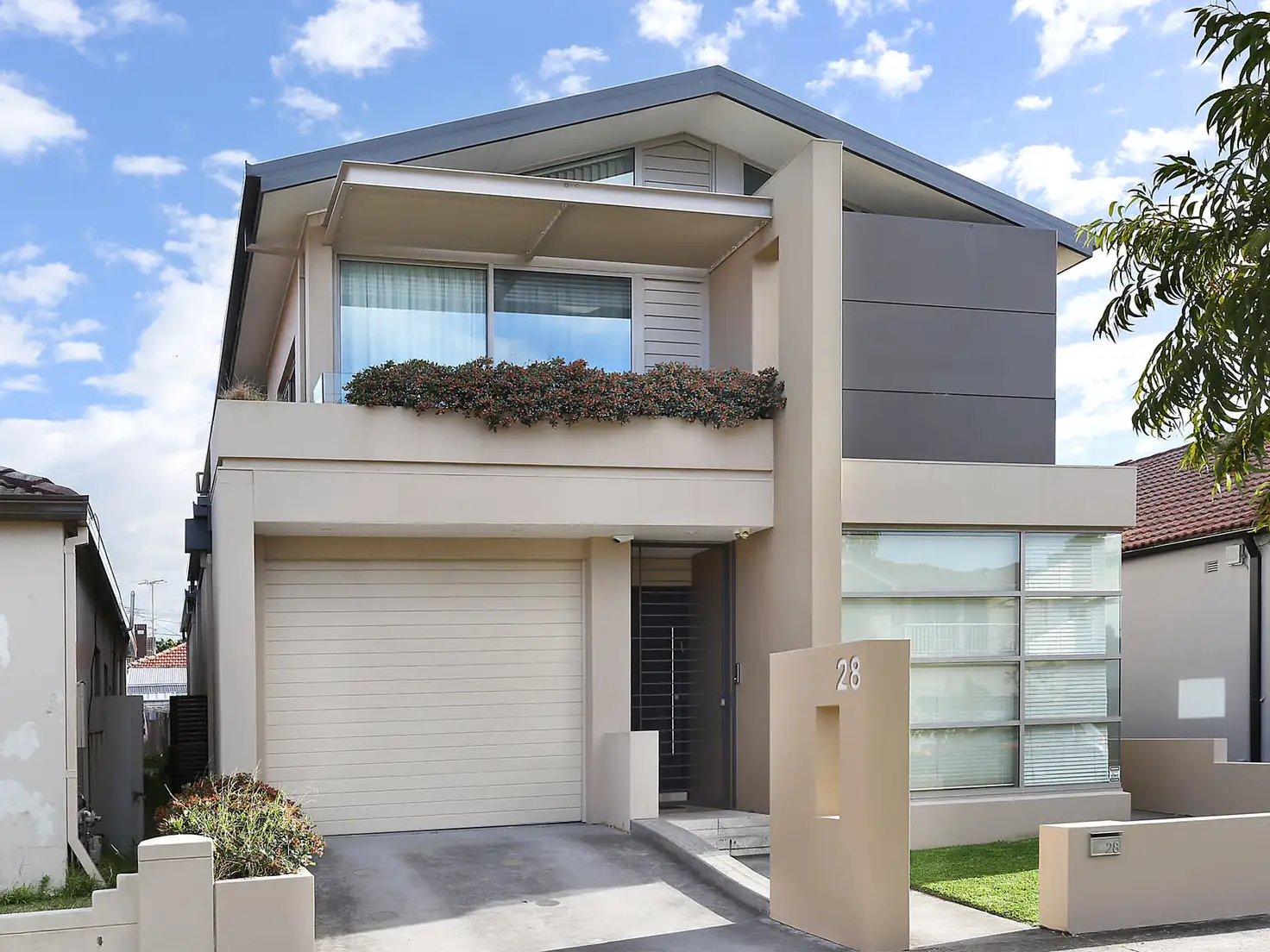 Main view of Homely house listing, 28 Jellicoe Avenue, Kingsford NSW 2032