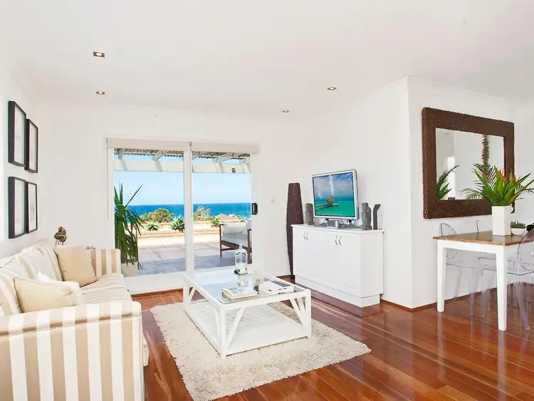 Second view of Homely apartment listing, 7/20 Stuart Street, Collaroy NSW 2097