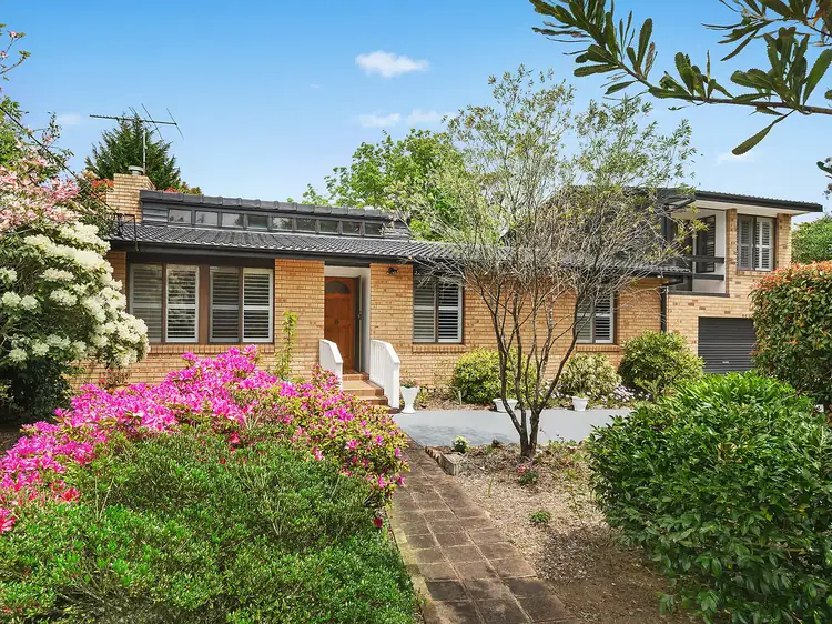 168 Blaxland Road, Wentworth Falls NSW 2782