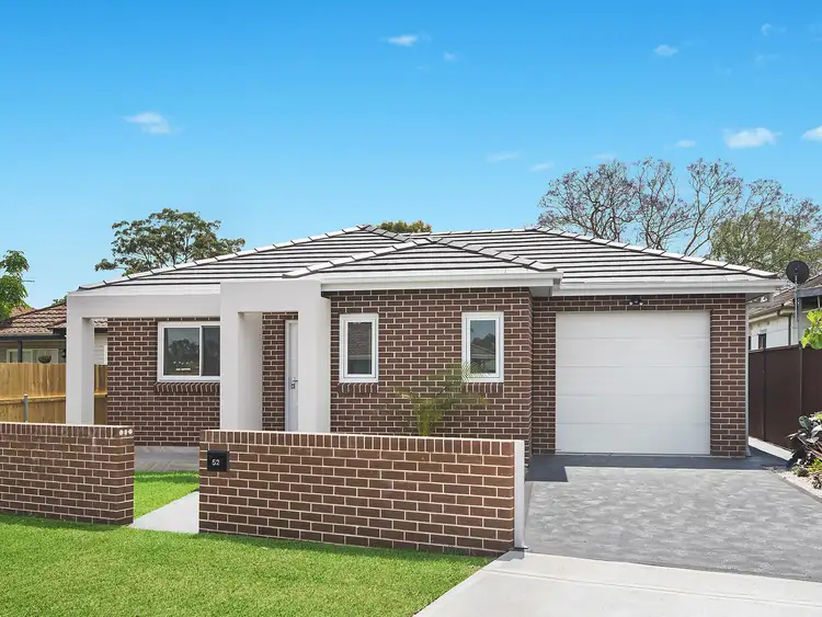 52 Endeavour Road, Georges Hall NSW 2198