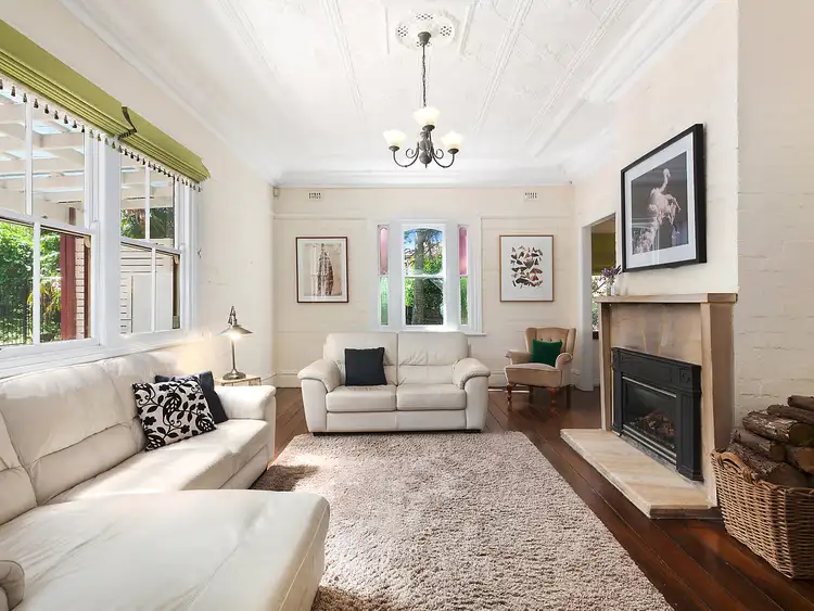 39 Pearson Street, Narara NSW 2250