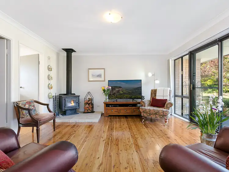 Fourth view of Homely house listing, 25 Asquith Avenue, Wentworth Falls NSW 2782