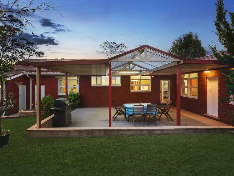 38 Lockerbie Road, Thornleigh NSW 2120