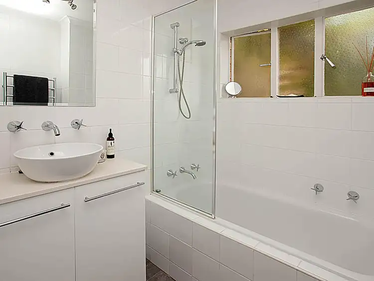 Sixth view of Homely apartment listing, 5/15 Premier Street, Neutral Bay NSW 2089