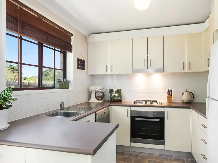 Second view of Homely villa listing, 2-1 Hobbs Close, Bateau Bay NSW 2261