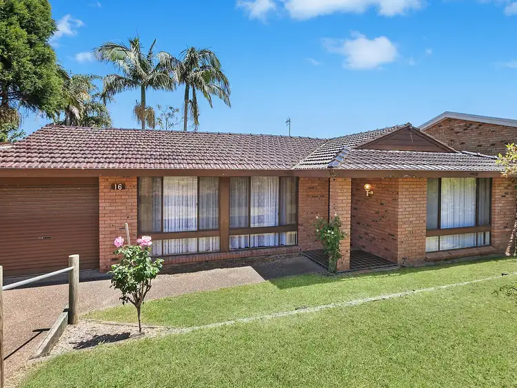 16 Highview Street, Tumbi Umbi NSW 2261