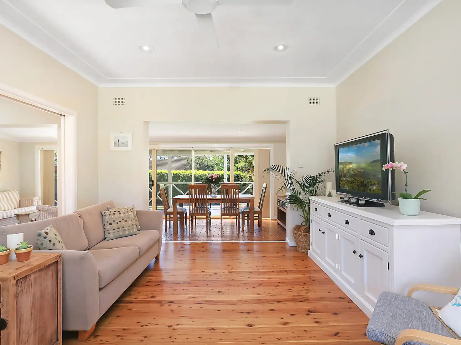 Main view of Homely house listing, 136 Parr Parade, Narraweena NSW 2099